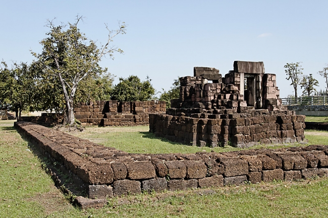 Kuti rishi Phimai-008